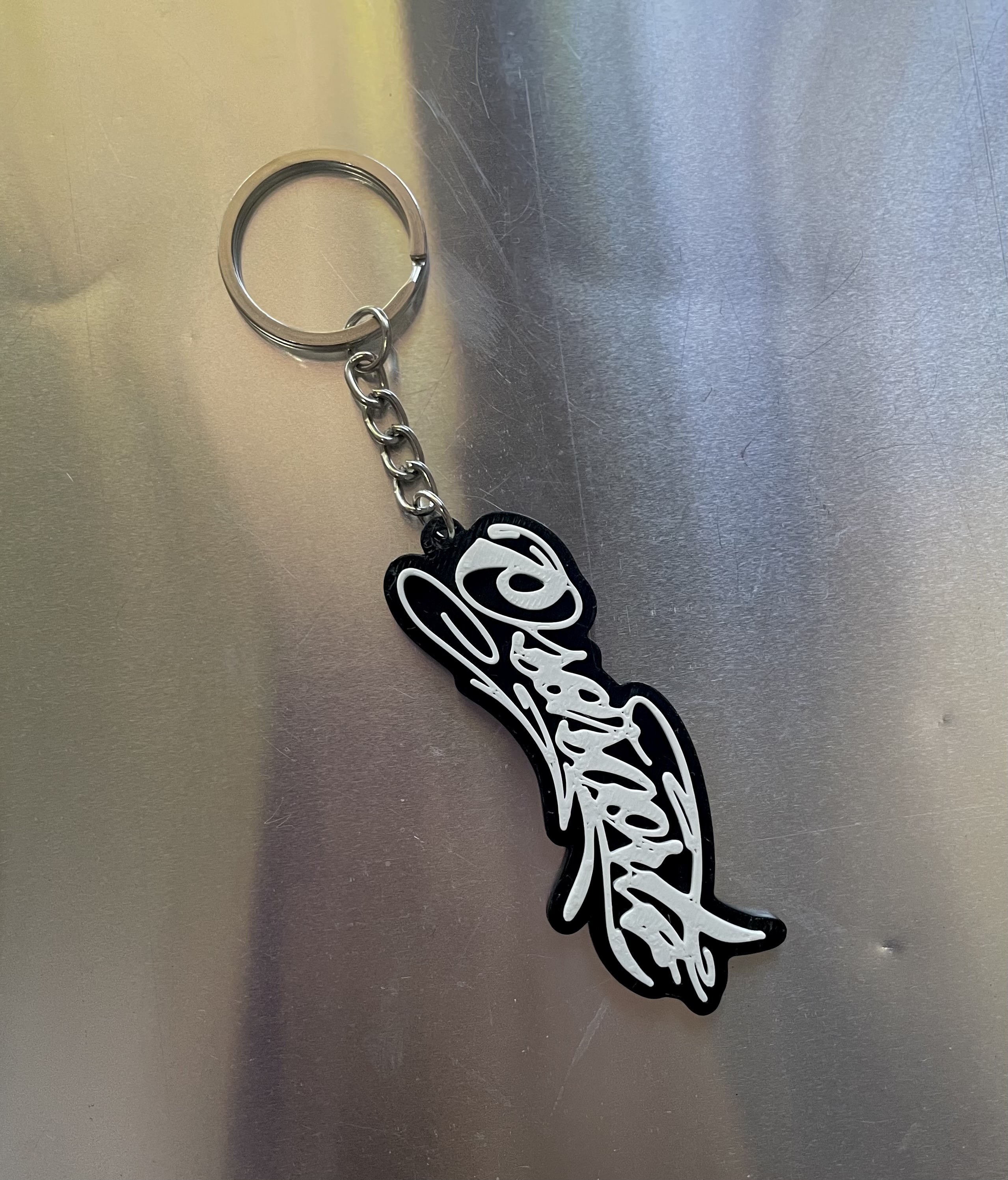 Llavero OSASCORTE negro con blanco